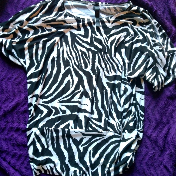 Isabella Rodriguez XL - Picture 1 of 1